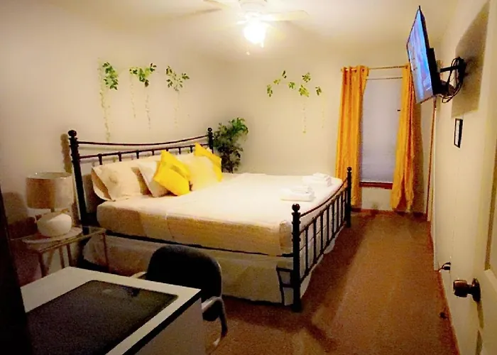 B1 Guest House